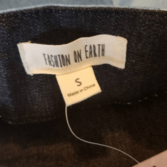 Fashion on Earth Blue Light Denim Colorblock Mini Skirt Small (4262) - Picture 4 of 6